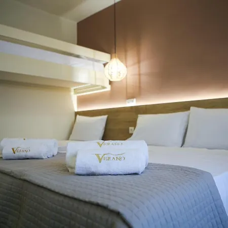 Verano Apartments Agia Anna  Buitenkant foto