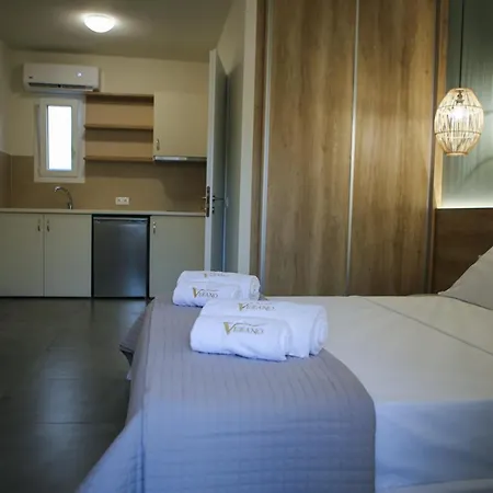 Verano Apartments Agia Anna  Buitenkant foto