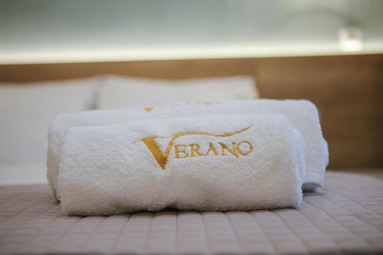 Hotel Verano *